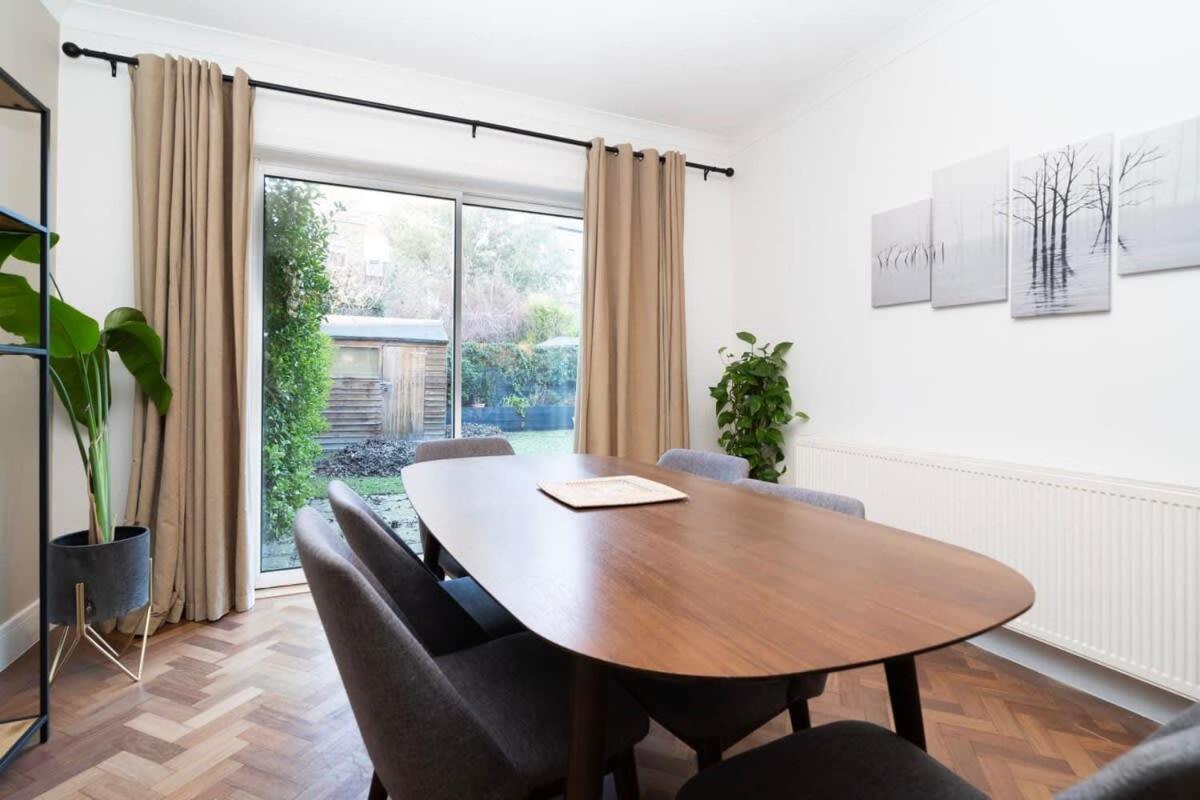 Spacious Haven For Family And Friends *